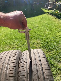 215/60 R16 - 4