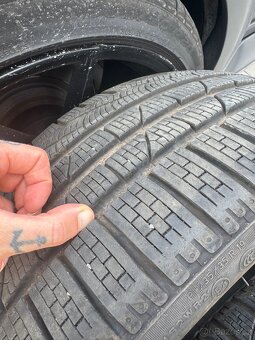Pneu pirelli zimní r19 235/35 a 295/30 - 4
