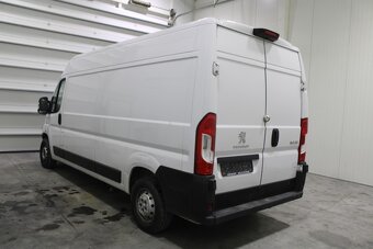 Peugeot boxer 2,2 hdi rok 2022 , 122tkm REZERVACE - 4