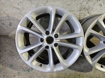 Originál alu kola volkswagen 5x112 R17 - 4