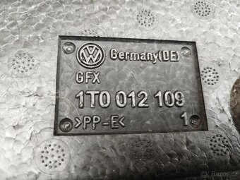 P: Box na nářadí VW Touran 1T - 4