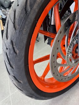 KTM 125 DUKE - 4