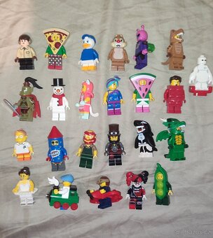 PRODÁM SBÍRKU LEGO MINIFIGURES - 4
