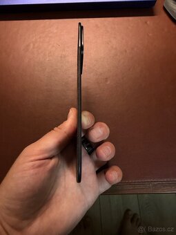 Kožený kryt Nomad Magnetic Back pro iPhone 16 Pro - 4