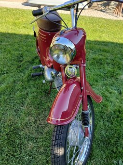 Jawa 555 - 4