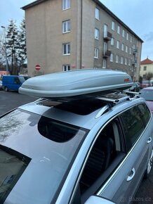 Pronájem střešních boxů Thule Apollo 700 - 4