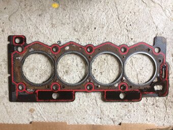 Hlava válcú Citroen Berlingo 1,4 KFX - 4