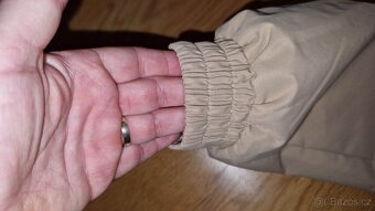 Jako N.O.V.Á. zimní prošívaná bunda CROPP vel.: S - 4