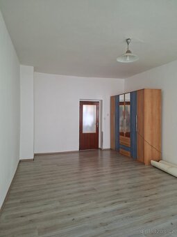 Pronájem pěkného bytu 1+1(velký jako 2+1) v Turnově - 4