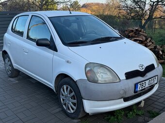 Toyota Yaris - 4