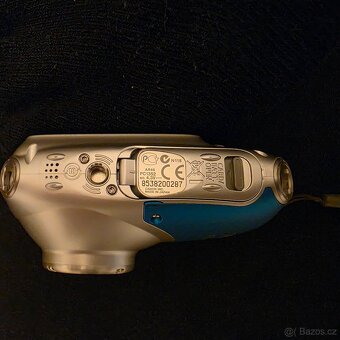 Canon PowerShot D10 - 4