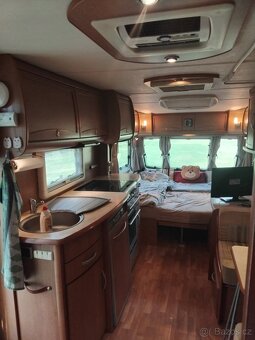 PRODÁM DVOUOSÝ KARAVAN CAMEO BESSACAR 550 GL - 4