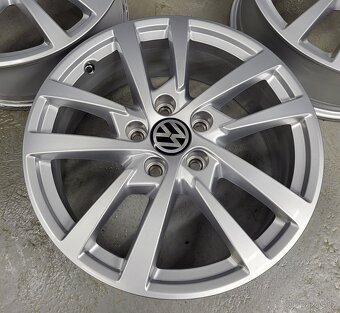Originál 17" Audi A3 Golf 7 Octavia 3 5x112 - 4