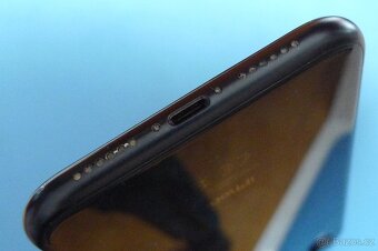 Apple iPhone XR 64 GB baterie 88% - 4