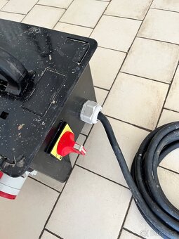 Přenosný stavební rozvaděč - 4