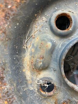 Kola Suzuki Swift - 4