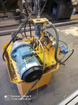 Hydraulická jednotka - 4