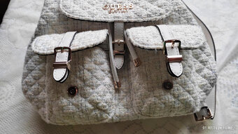 Prodám kabelku originál Guess - 4