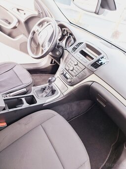 Opel Insignie - 4