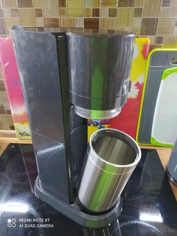 SODASTREAM DUO ČERNÝ BEZ BOMBIČKY A BEZ SKLENĚNÉ LAHVE - 4