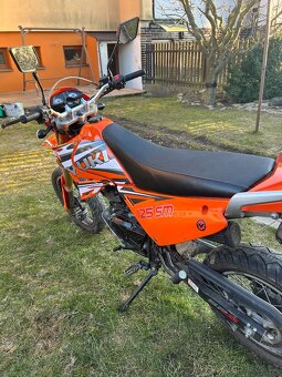 Yuki 125 SM - 4