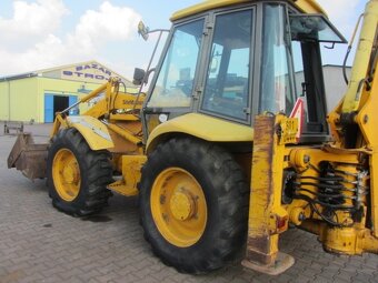 Kolový bagr JCB 4CX - 4