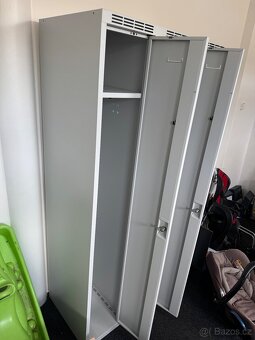 Prodám kovovou skříň - 4