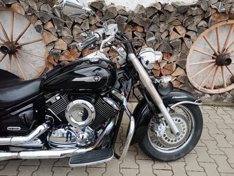 YAMAHA XVS 1100 DragStar Classic - 4