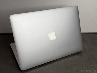 MacBook Pro 13'' 2015 i5 / 8GB / 256GB SSD - DPH - 4