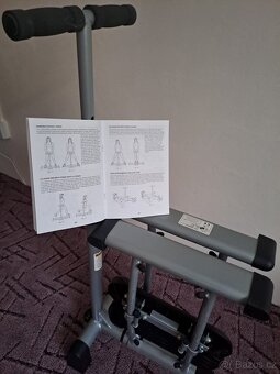 Posilovací stroj LEG MAGIC Trainer - 4
