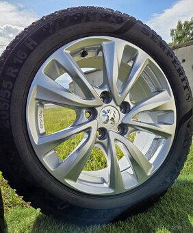 Pěkná zimní sada Peugeot 308 T9 (2013-2021) 5x108 205/55/16 - 4