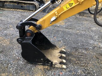 Pásový báger CAT 304Ccr - 4