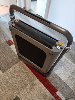Chodicí a běhací pás Xiaomi KingSmith WalkingPad R1 Pro - 4