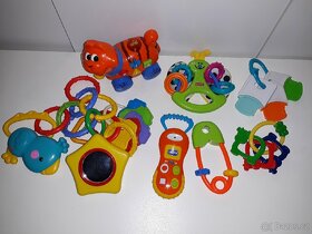 Hračky pro miminko Lamaze, Chicco, Fisher Price aj. - 4