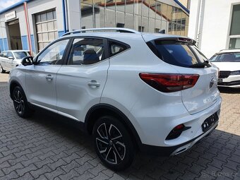 MG ZS Luxury ICE 1.0T-GDI 82 kW Luxury 85tkm Virtual kam360° - 4