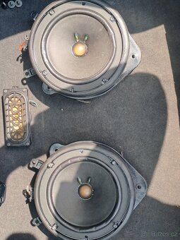 repraky + subwoofer audi a3 - 4