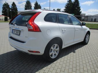 VOLVO XC60 2.0D4 133kw 2WD Aut8° GPS LED 12/2014 - 4