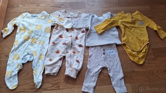 Balík oblečení miminko - 4