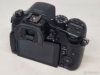 PANASONIC GH4, v super stavu, parádní m4/3 tělo - 4
