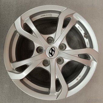 Originální alu kola na Hyundai 6,5Jx16'' , ET45 - 4