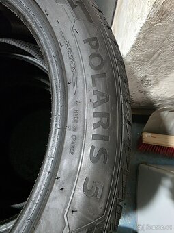 235/50/19 Zimní pneumatiky Barum Polaris 5 - 4