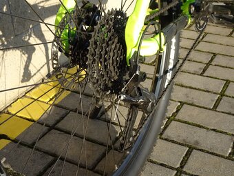 Kolo ROCKRIDER ST530 - 4