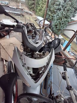 Díly, skútry, kola atd... - 4