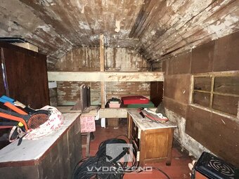 Chata (30 m2), Kaliště, Praha – východ - 4