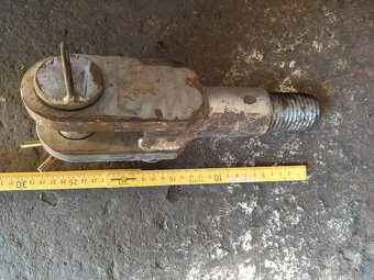 Tažné oko pro nákladní vozy, autobusy ,Iveco. - 4