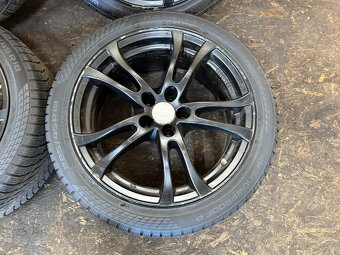 ALU SADA SE ZÁNOVNÍMI ZIMNÍMI PNEU 8Jx18H2 5X120 225/45 R18 - 4
