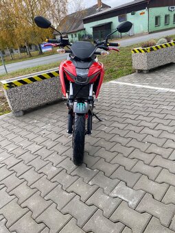 Suzuki gsx s 125 ccm - 4