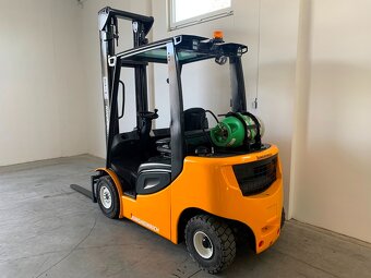 JUNGHEINRICH TFG 425s vysokozdvižný vozík (01261) - 4