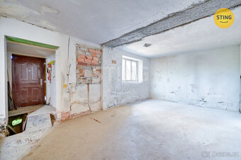 Prodej rodinného domu, pozemek 143m2, 132212 - 4