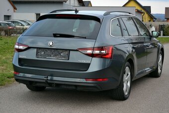 Škoda Superb 2.0 TDI 110kW Ambition Navi DSG TOP STAV - 4